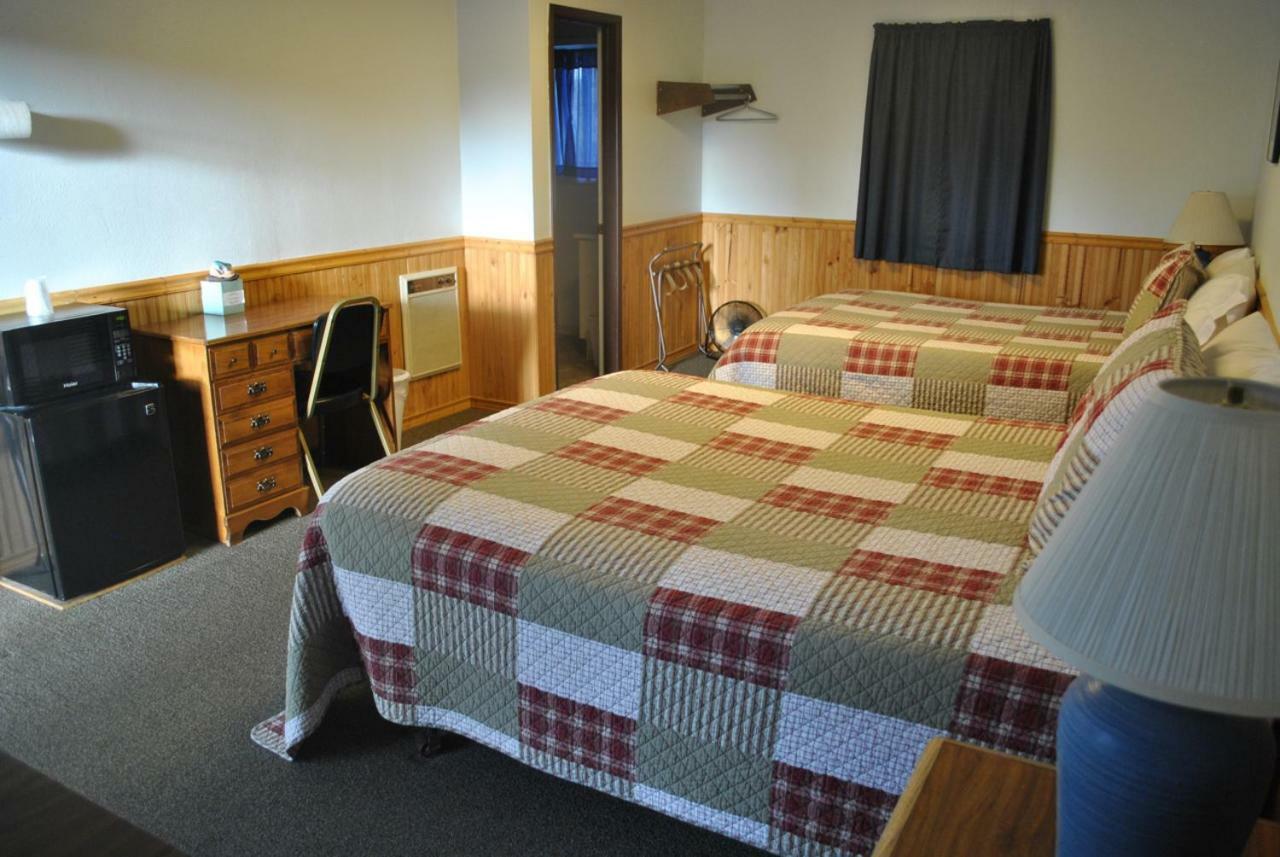 Aspen Inn Fort Klamath Buitenkant foto
