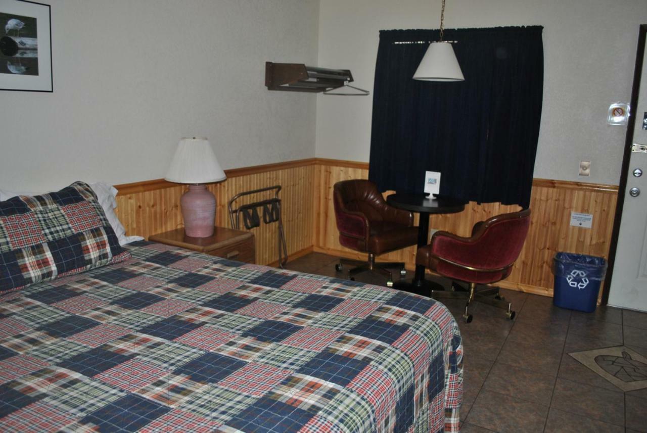 Aspen Inn Fort Klamath Buitenkant foto