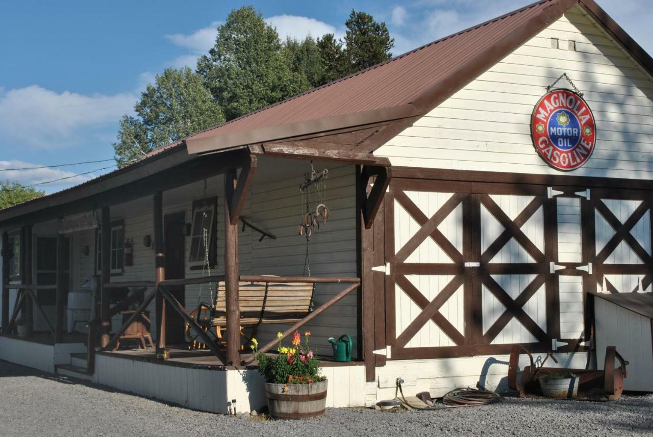 Aspen Inn Fort Klamath Buitenkant foto