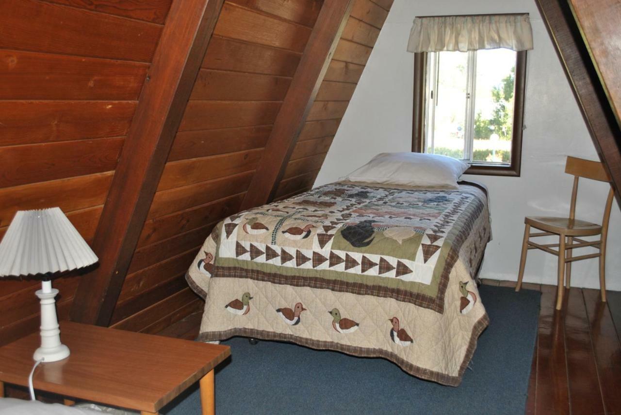 Aspen Inn Fort Klamath Buitenkant foto